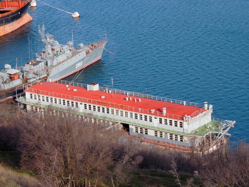 Плавмастерская "Одесса"