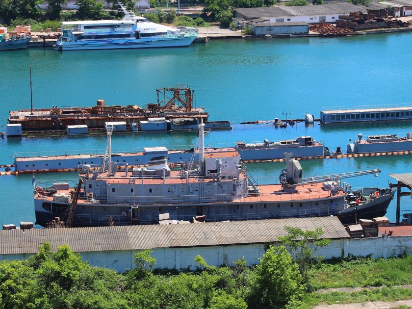 Плавучая мастерская ПМР 95