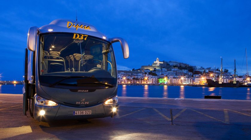 Ибица автобус