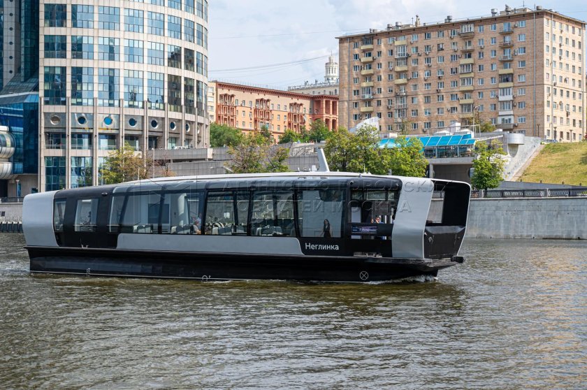 Речной трамвайчик в Москве