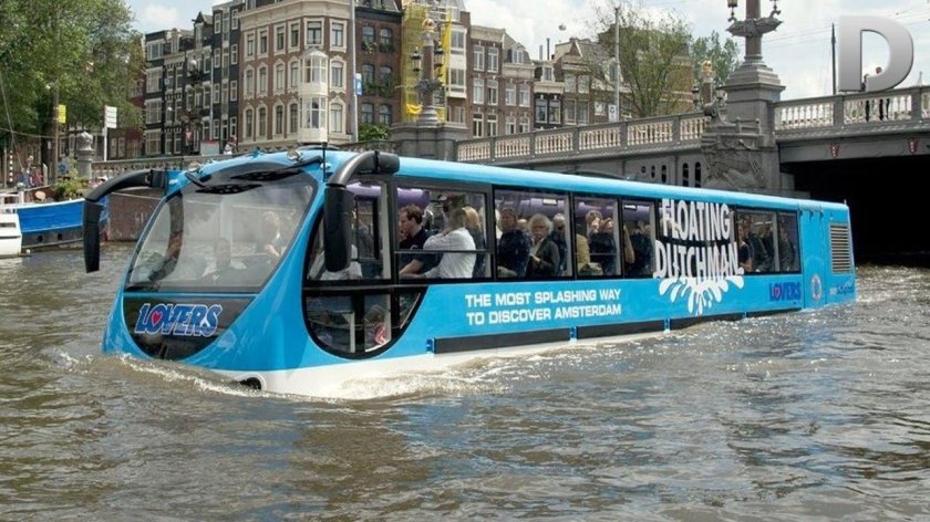 Речные трамвайчики Амстердам