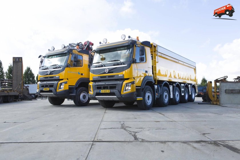 Вольво самосвал 10x4
