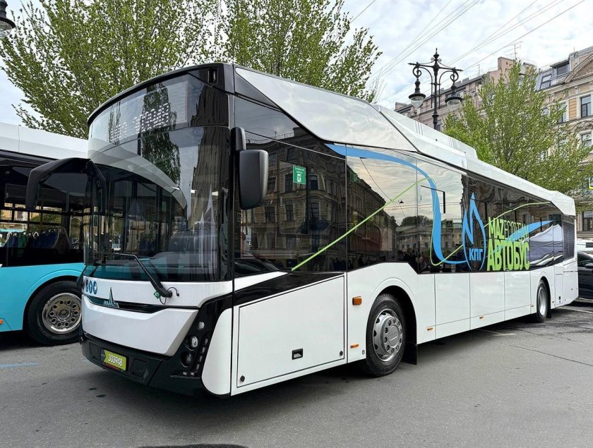 Электробус маз