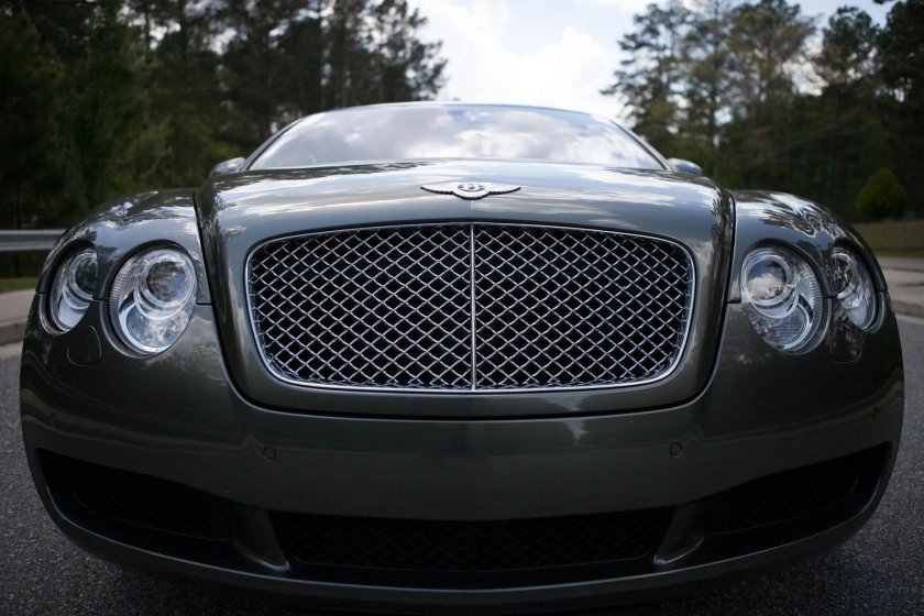 Bentley Continental gt 1