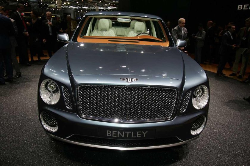 Bentley Exp 9 f