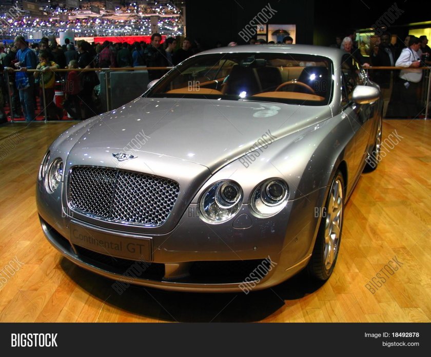 Китайская копия Бентли