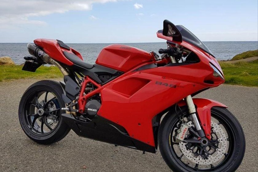 Ducati 848