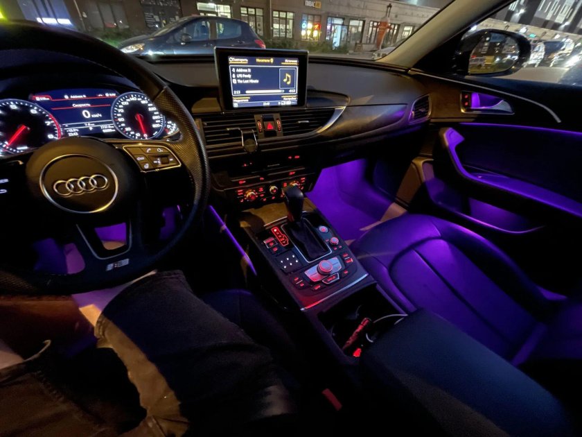 Ауди а 6 с 7 салон