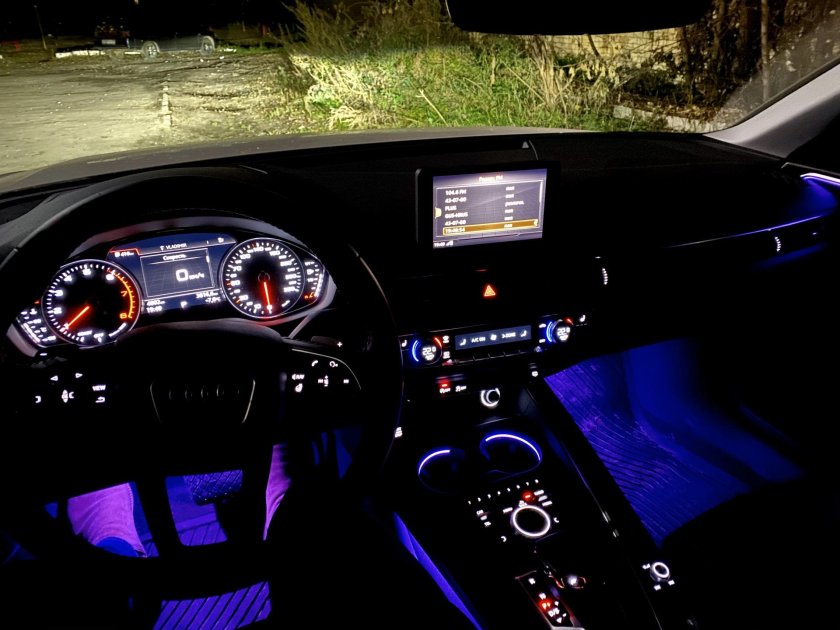 Подсветка салона Ауди а4 б8