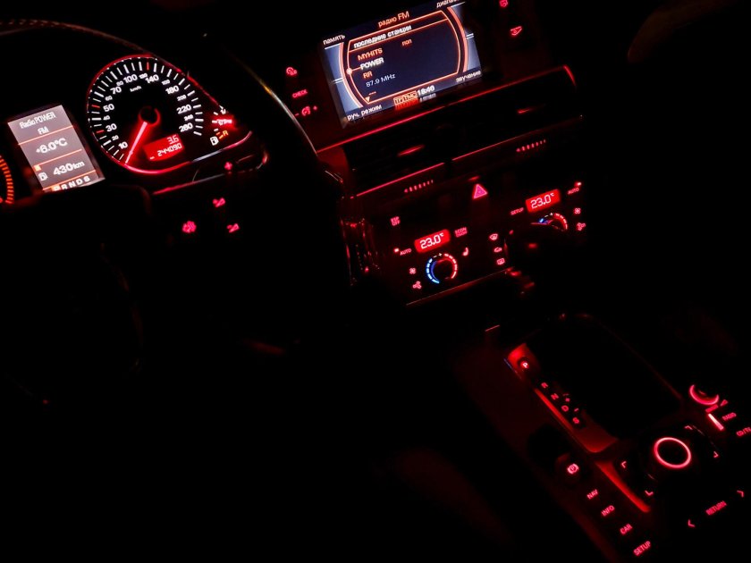 Подсветка салона Ауди а6 с6