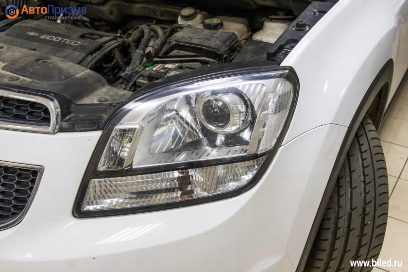 Светодиодные фары на Шевроле Орландо