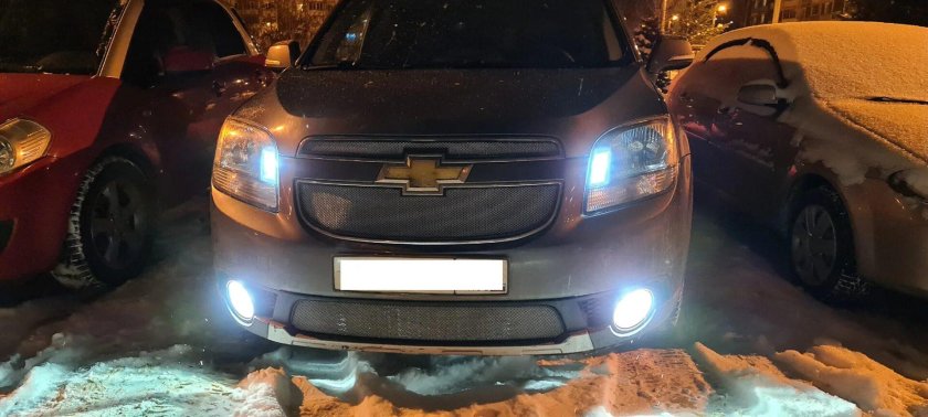 Лампа Филипс диодная на Шевроле Орландо габарит