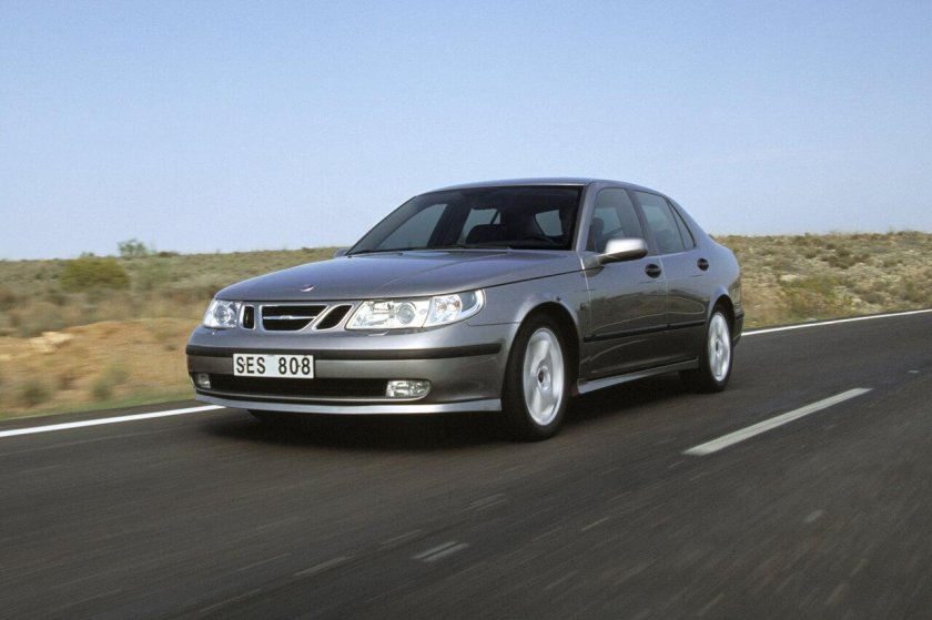 Сааб 9-5 седан