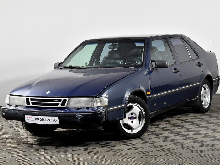 Сааб 9000 машина