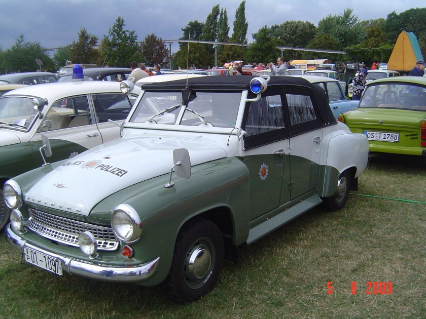 Автомобили ГДР Вартбург