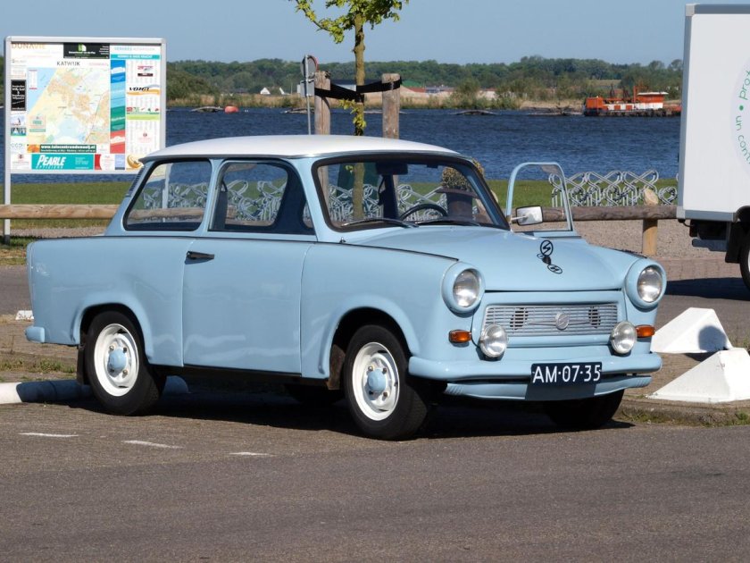 Трабант 601