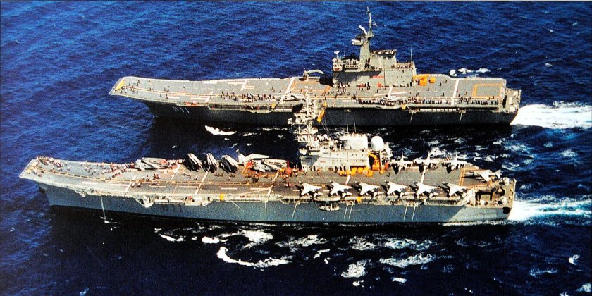 Чакри Нарубет авианосец