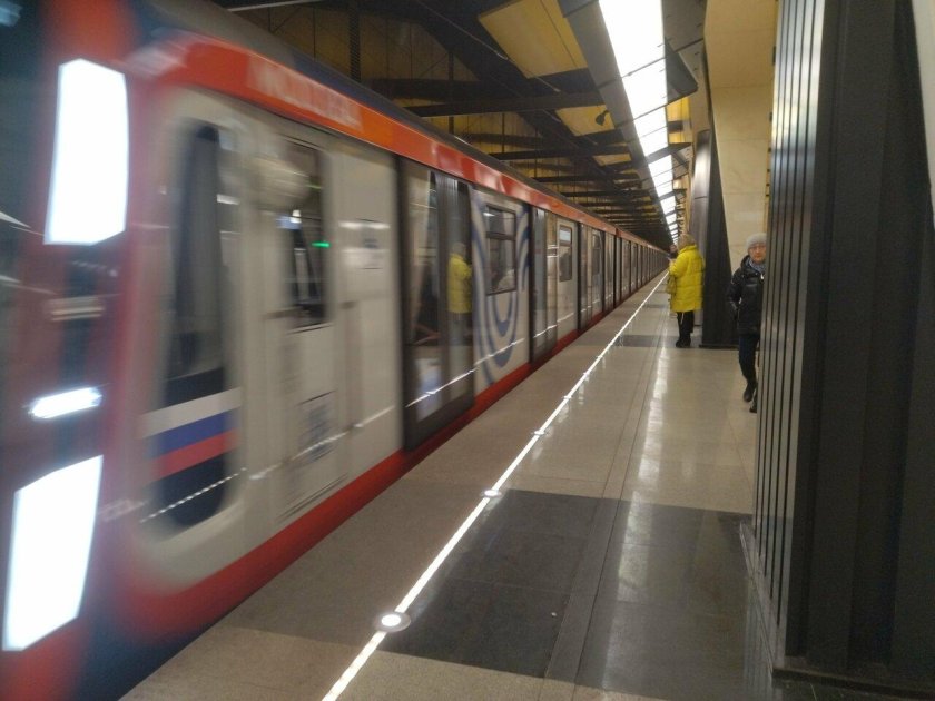 Станция метро в москве
