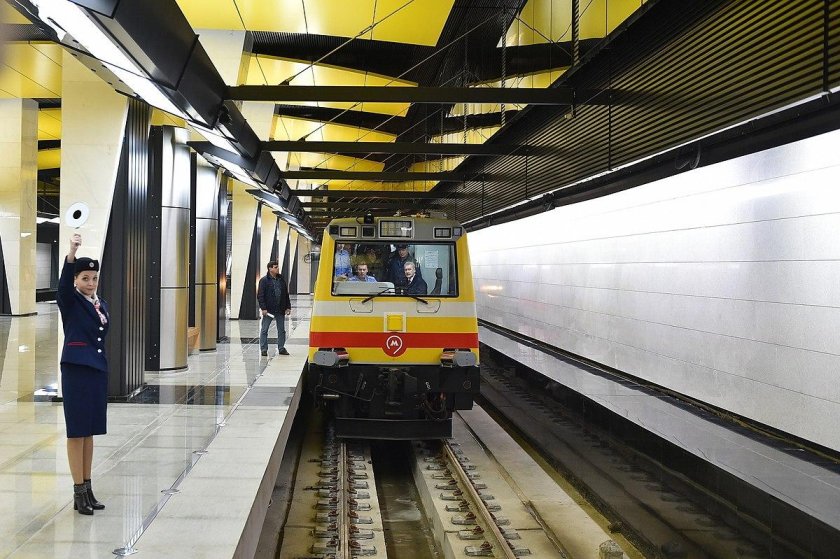 Метро Шелепиха