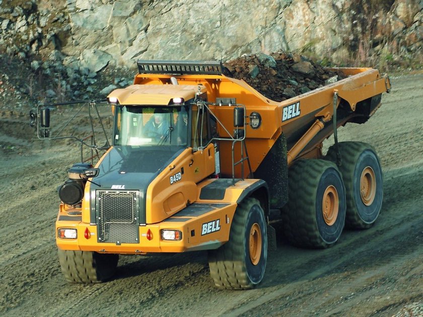 Карьерный самосвал Вольво а-40