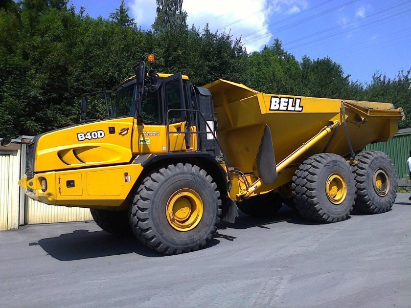 Самосвал Bell b40d