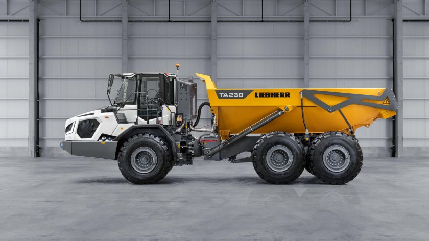 Сочлененный самосвал либхер