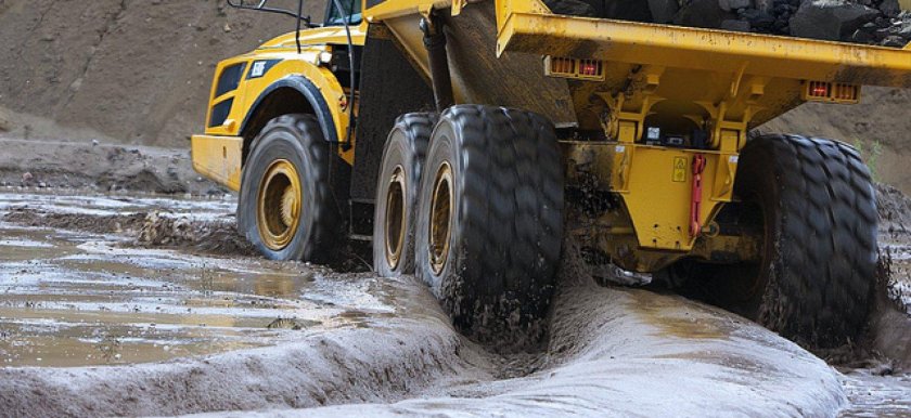 Самосвал Volvo a35f