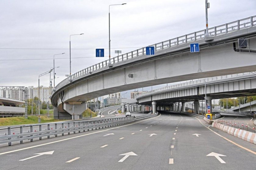 Съезд с открытого шоссе на мсд