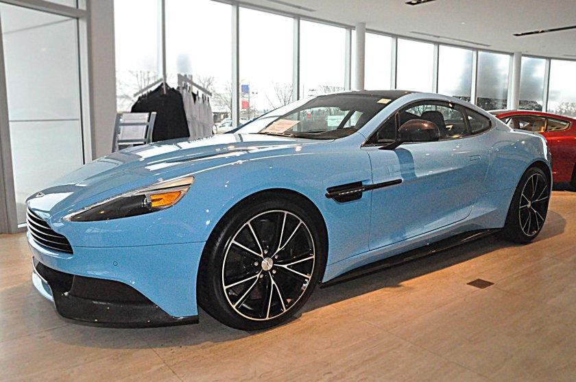 Aston Martin Vanquish
