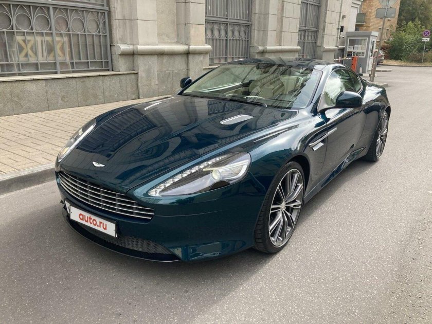 Астон Мартин db9 зеленый