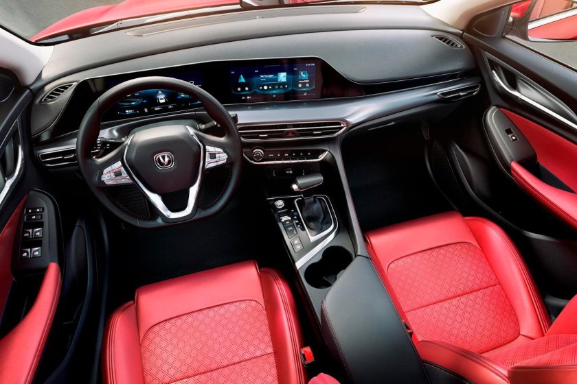 Чанган седан 2020 Eado Plus