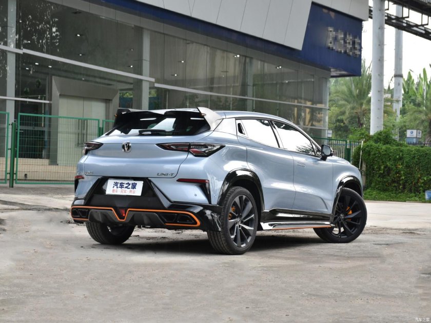 Чанган Uni t 2022