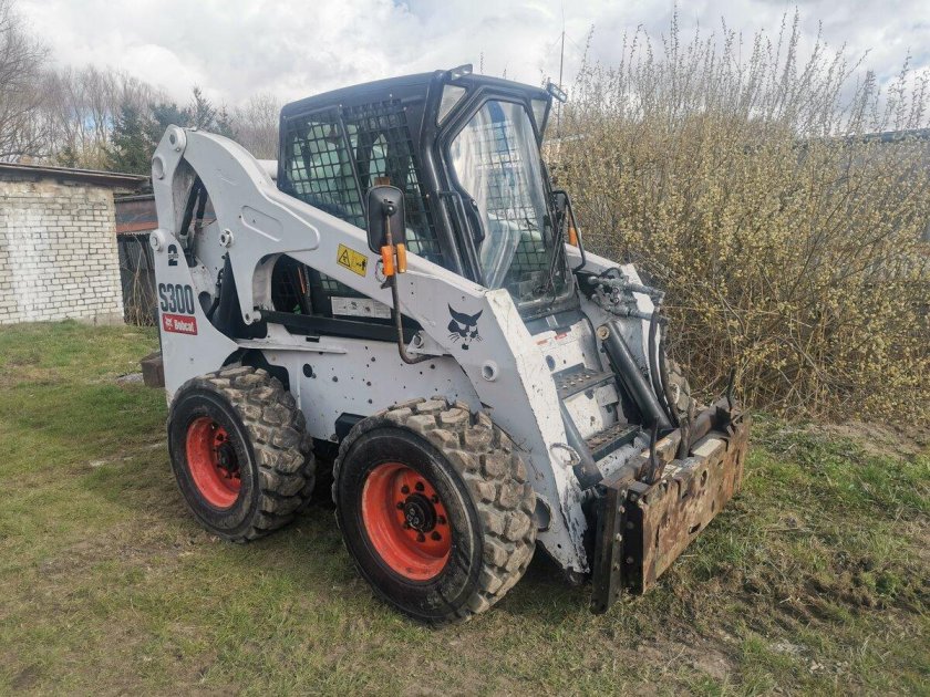 Погрузчик bobcat s530