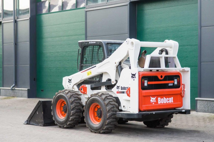 Погрузчик Bobcat s850