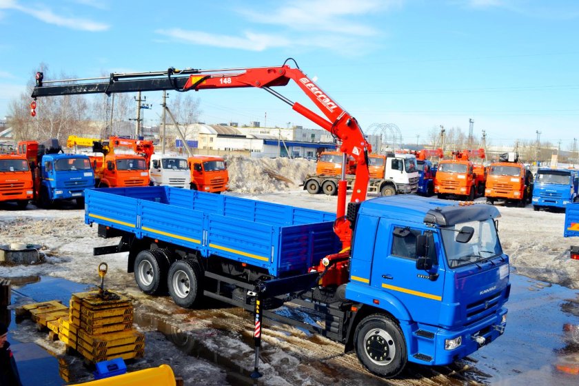 Манипулятор кран 7т КАМАЗ-65117