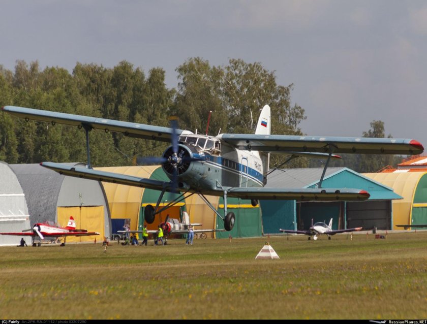 АН-2 ra-01112