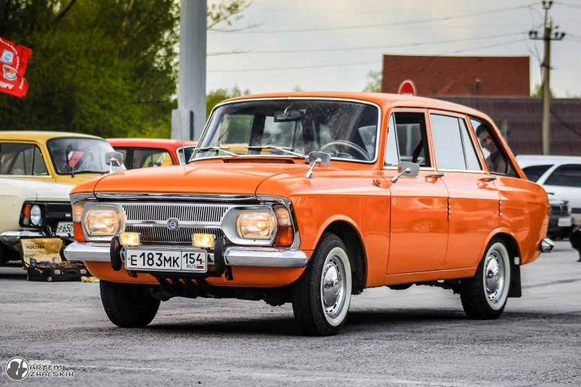 ИЖ Комби 2125