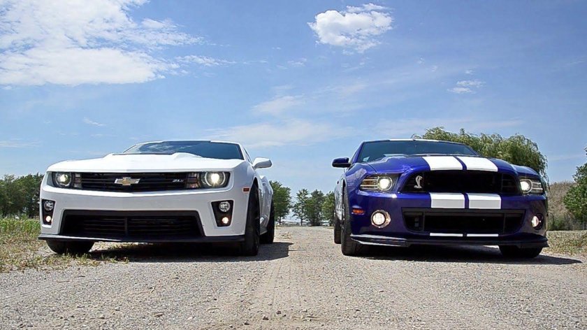 Dodge Challenger vs Ford Mustang vs Chevrolet Camaro