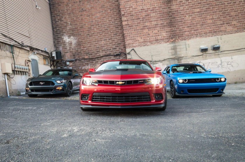 Додж Камаро Мустанг
