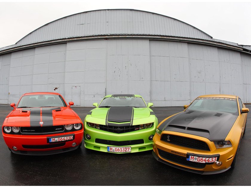 Шевроле камаро и додж челленджер