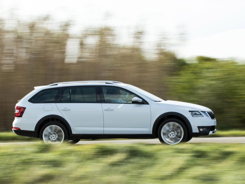 Шкода Октавия Скаут 2017