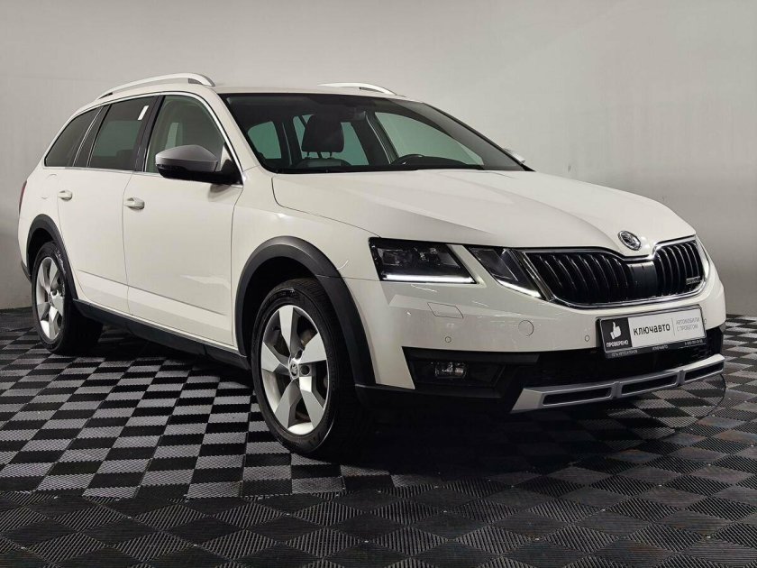 Шкода Октавия 2019