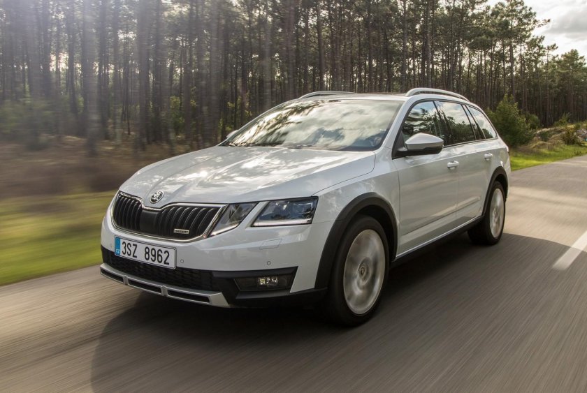 Škoda Octavia Scout a7