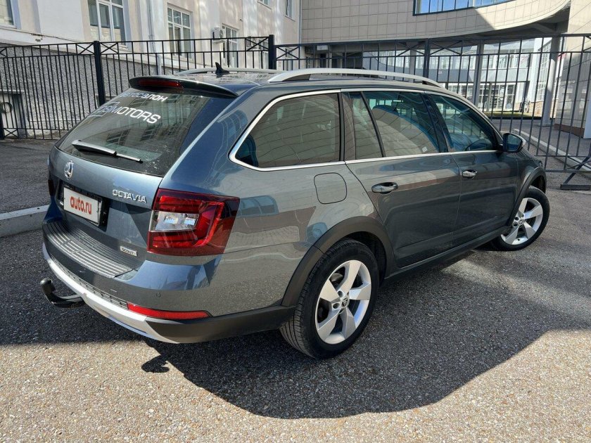 Серая шкода октавия