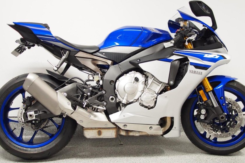 Yamaha YZF-r1 2015
