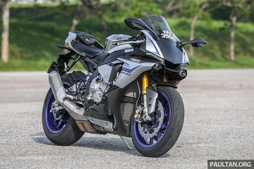 Yamaha r1m 2015