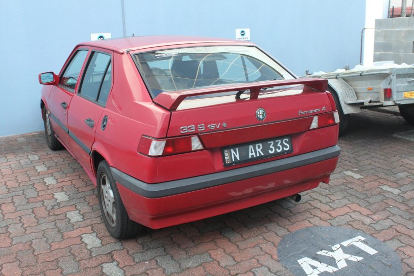 Alfa Romeo 33 1991