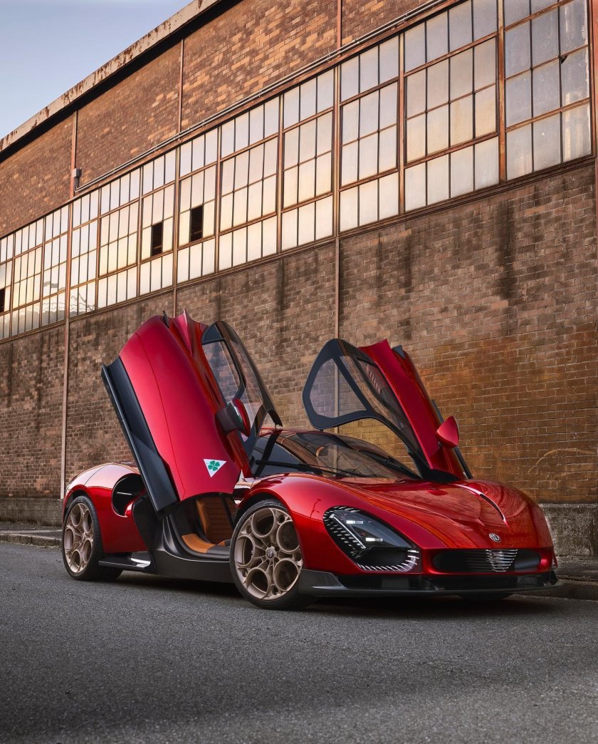 Alfa romeo 33 stradale 2023