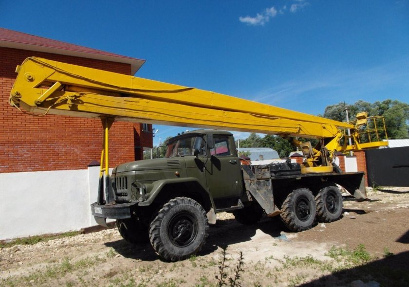 ЗИЛ 131 вышка