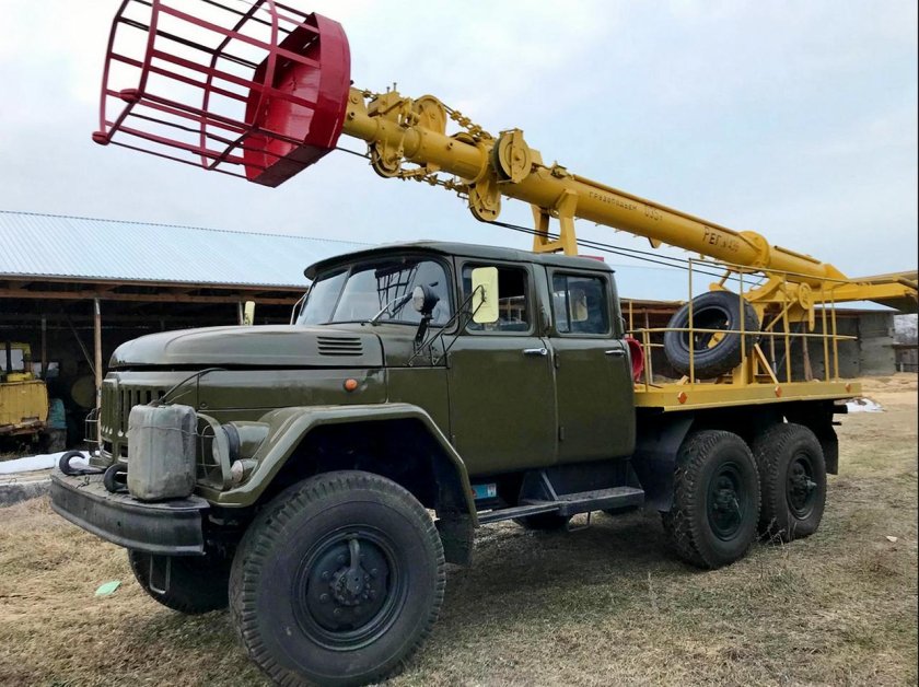 ЗИЛ 131 автовышка